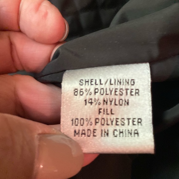 Vest - Picture 5 of 7